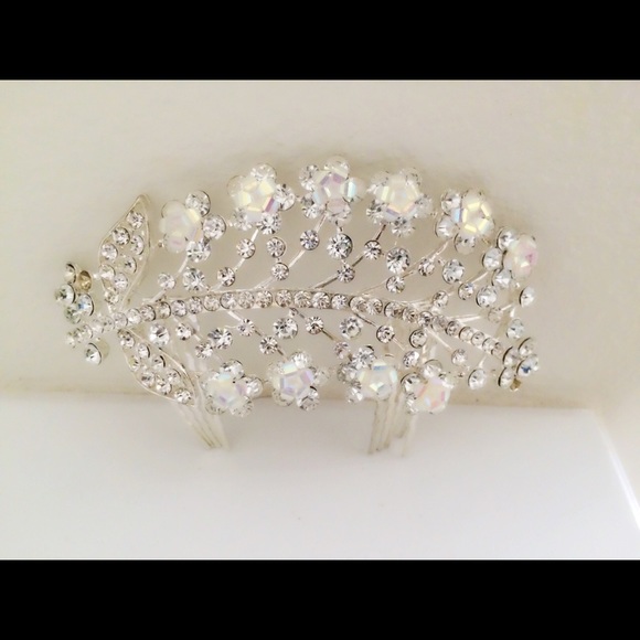 Swarovski Crystal Bridal hairpiece