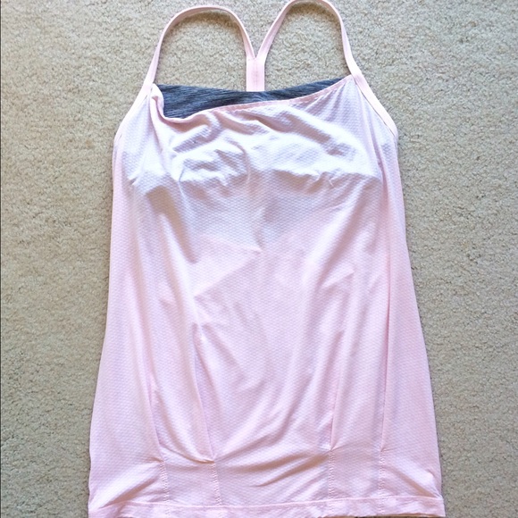 **SOLD**Lululemon CYB top Sz 12