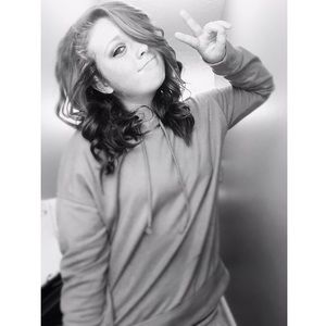 Meet your Posher, Jenna