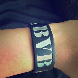 BVB army bracelet