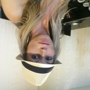 Meet your Posher, Kristen