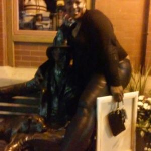 Meet your Posher, Lasonya