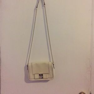 100% Authentic Kate spade white bag used!!