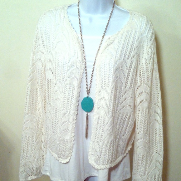 Coldwater Creek white soft knit style sweater