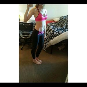 NWOT Victoria's Secret Pink Sports Bra