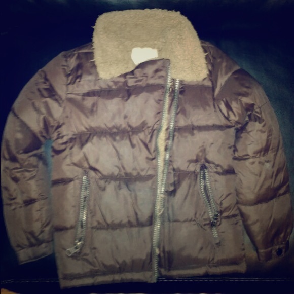 Boys Zara Sherpa lined puffer coat size 7/8