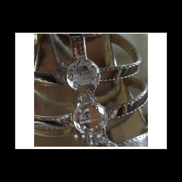 Michael Kors silver sandals. - Picture 3 of 4