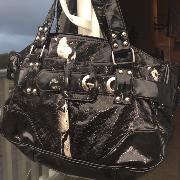 Black Buckle Purse (medium)