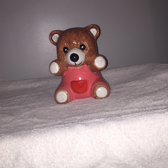 Piggy bank - Picture 1 of 3