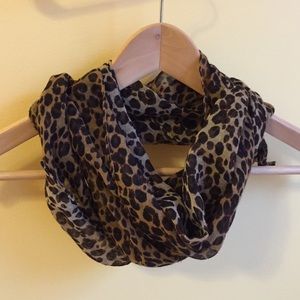Leopard print scarf