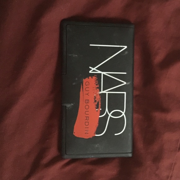 NARS limited edition blush palette