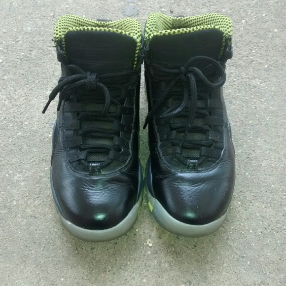 Venom 10s