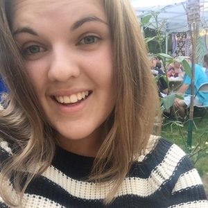 Meet your Posher, Bri