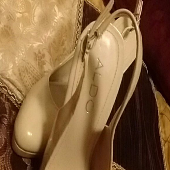 Shoes - Picture 3 of 4