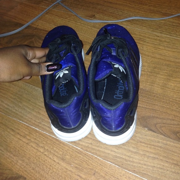 Addidas - Picture 4 of 4