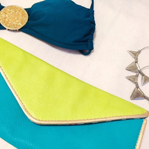 SALE ☀️ Big Buddha // Jangll Color Block Clutch