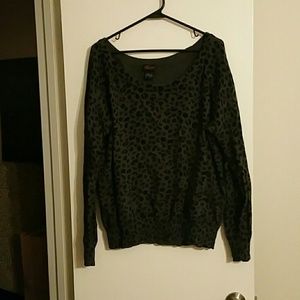 Leopard/cheetah print grey sweater