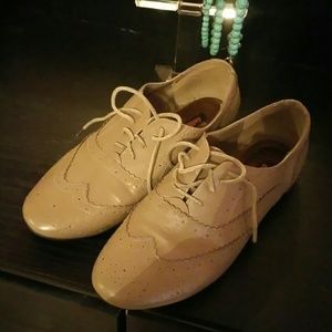 Vintage shoes Dollhouse