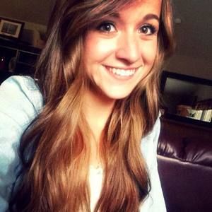 Meet your Posher, Andrea