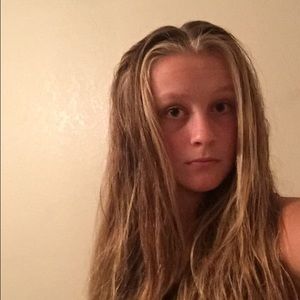 Meet your Posher, Ava