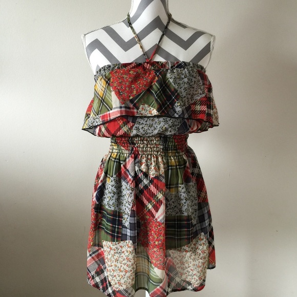 Forever 21 Dresses & Skirts - Plaid Ruffle Dress