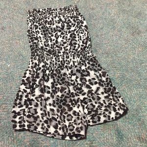 Strapless cheetah romper