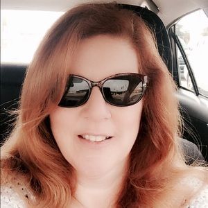 Meet your Posher, Anne