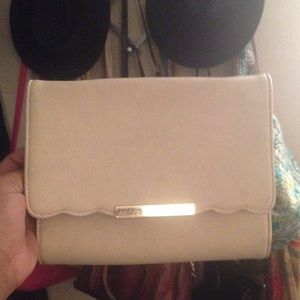 Nude/Gold Clutch