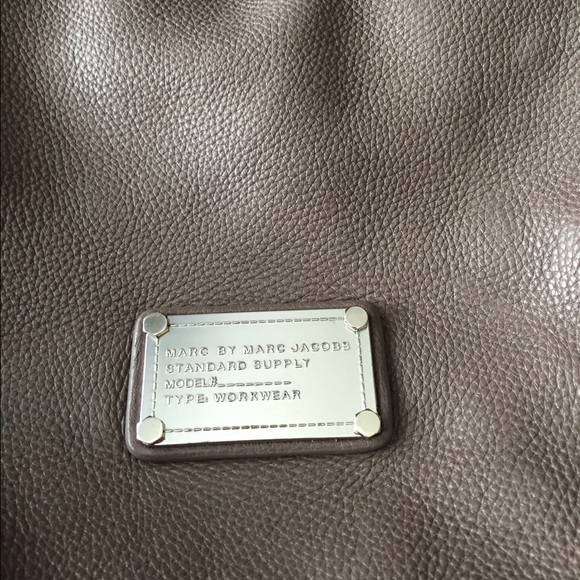 Marc by Marc Jacobs Classic Q Francesca Tote - Picture 3 of 4