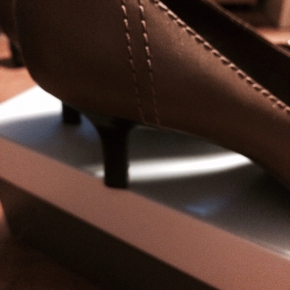 Apt 9 pumps