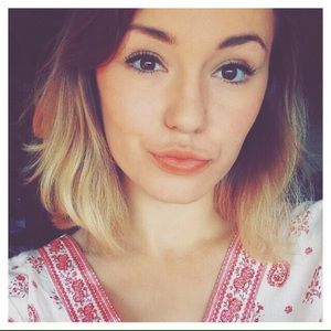 Meet your Posher, Brianna
