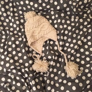 Adorable winter hat! ❄️