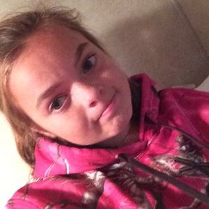 Meet your Posher, Sydney