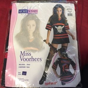 Miss Voorhees - Halloween costume