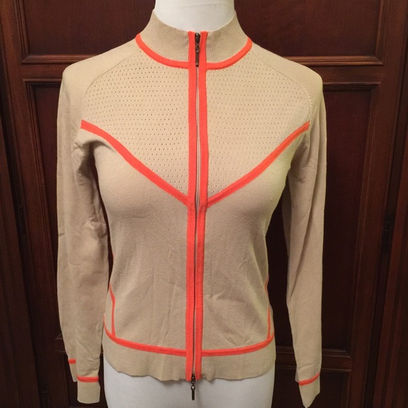 • 🎉HP🎉Sisters Zippered Fitted Sweater • - Picture 3 of 4