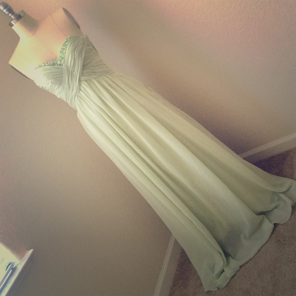 Dresses & Skirts - mint green prom dress