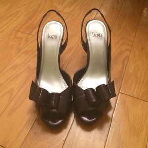 Dark purple heels with a bow!!