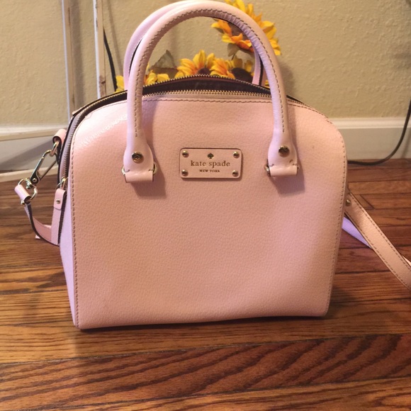 kate spade Handbags - Kate spade purse