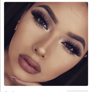 Meet your Posher, Tania