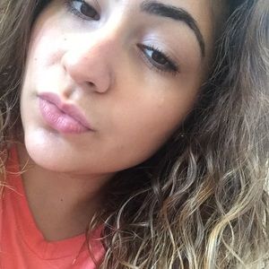 Meet your Posher, Veronika