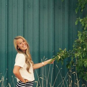 Meet your Posher, Jennifer