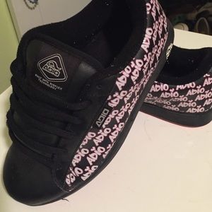 Adio skate shoes