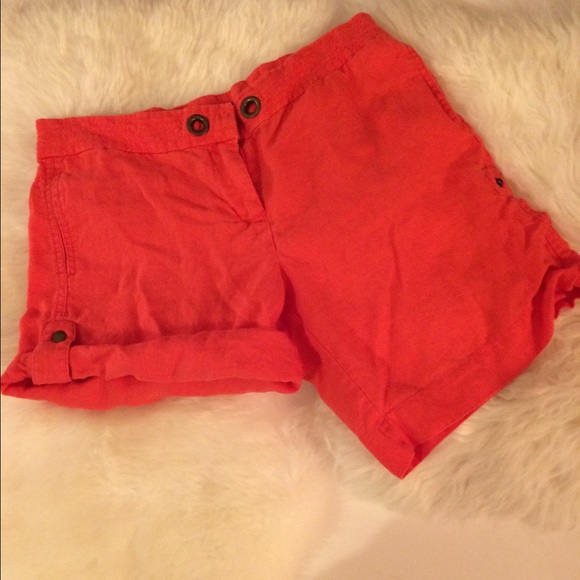 LAST CHANCE -- J. Crew linen shorts