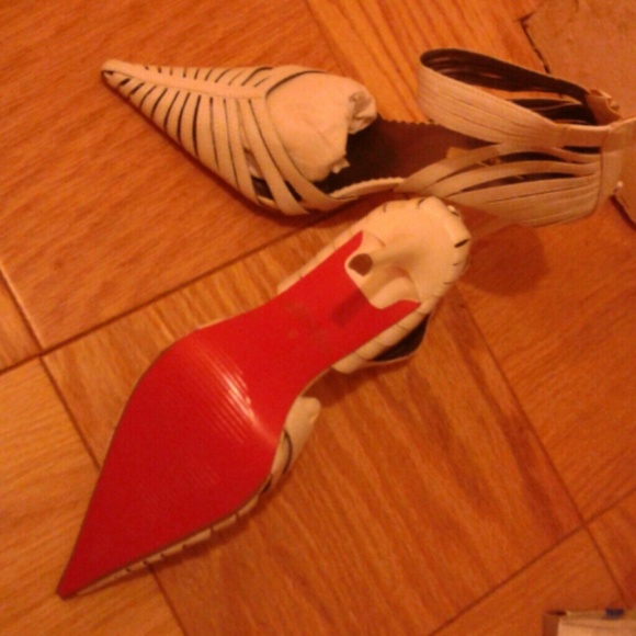 White pumps never worn