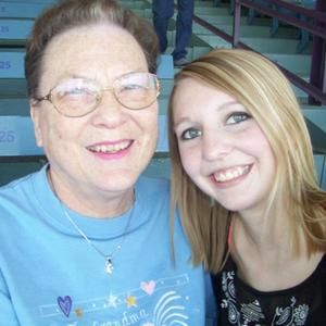 Meet your Posher, Ashley