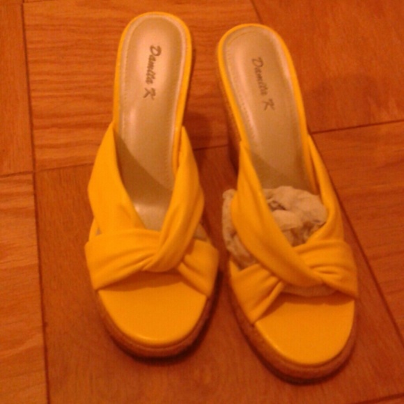 Yellow leather wedges