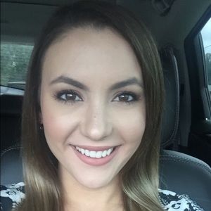 Meet your Posher, Kaitlin