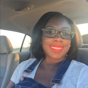 Meet your Posher, Lenice