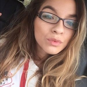 Meet your Posher, Sidney