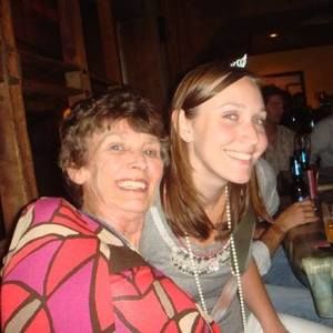 Meet your Posher, Holly